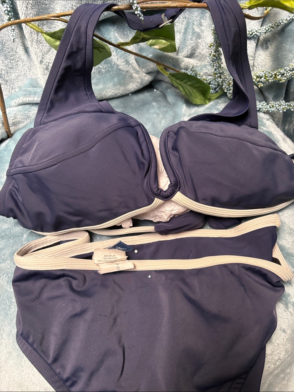 Jantzen Navy bikini  Swim Set with Cream Trim. Large